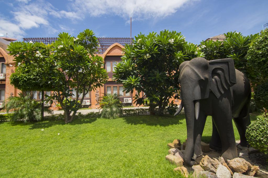 Bawga Theiddhi Hotel Bagan Ngoại thất bức ảnh